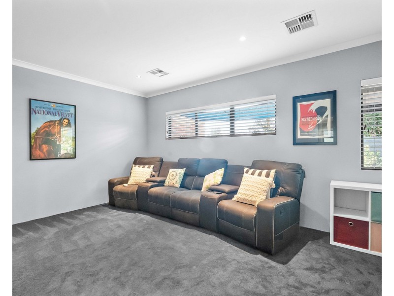 24 Meldrum Loop, Bedfordale WA 6112