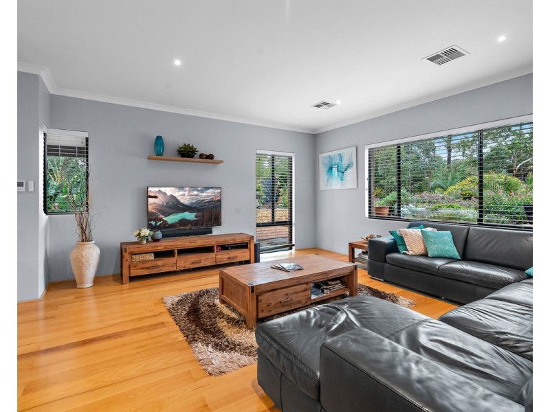 24 Meldrum Loop, Bedfordale WA 6112