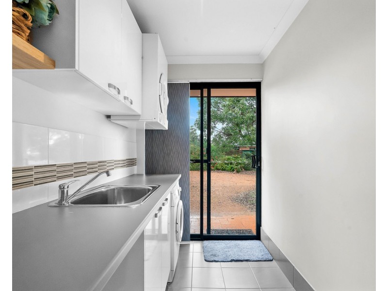 24 Meldrum Loop, Bedfordale WA 6112