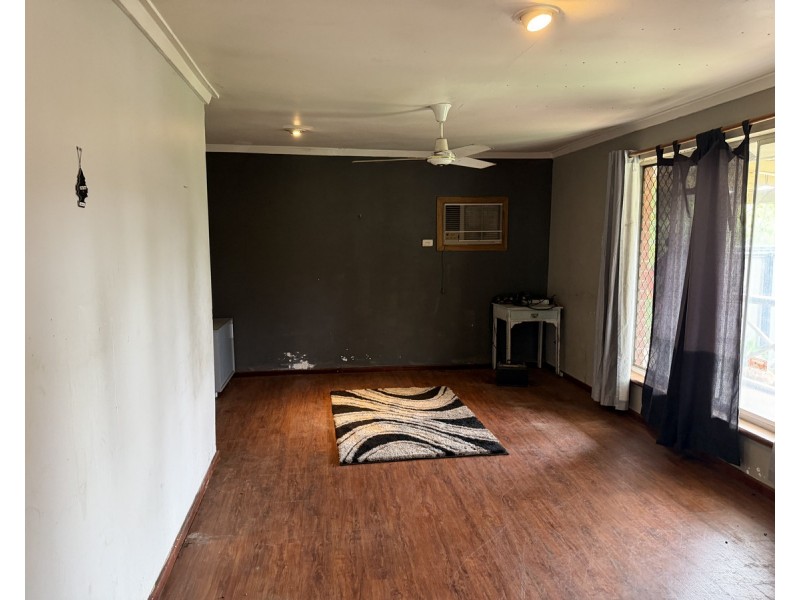 19 Bamlett Street, Mount Nasura WA 6112