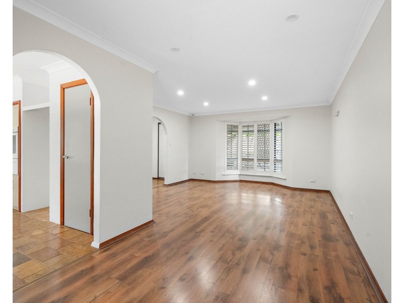 98 Amethyst Crescent, Mount Richon WA 6112