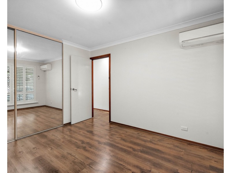 98 Amethyst Crescent, Mount Richon WA 6112