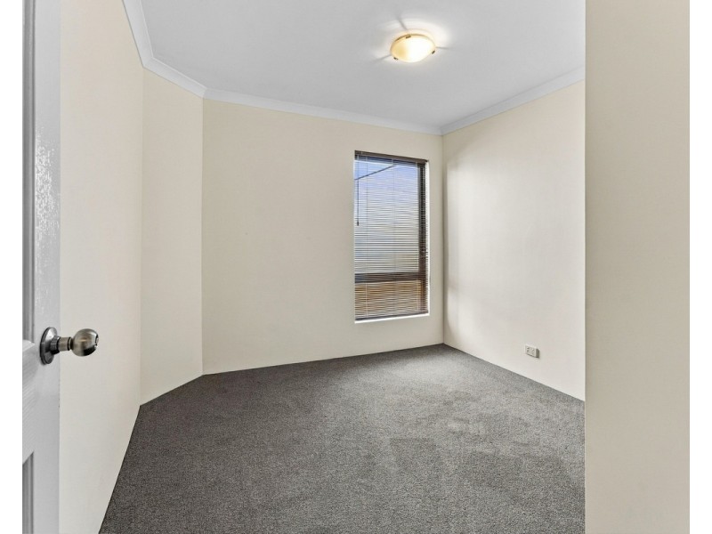 26 Stanton Road, Redcliffe WA 6104