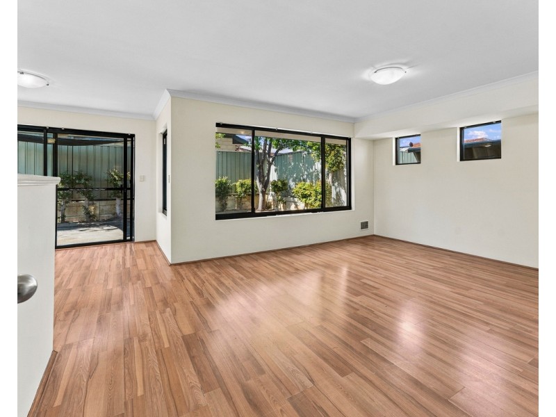 26 Stanton Road, Redcliffe WA 6104