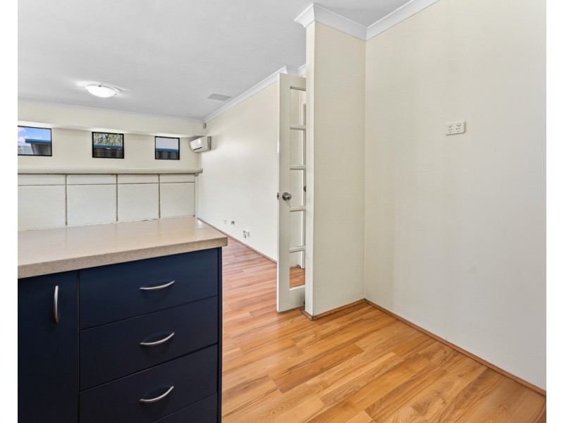 26 Stanton Road, Redcliffe WA 6104