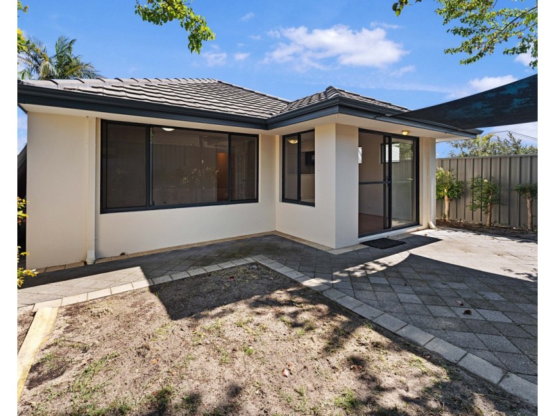26 Stanton Road, Redcliffe WA 6104