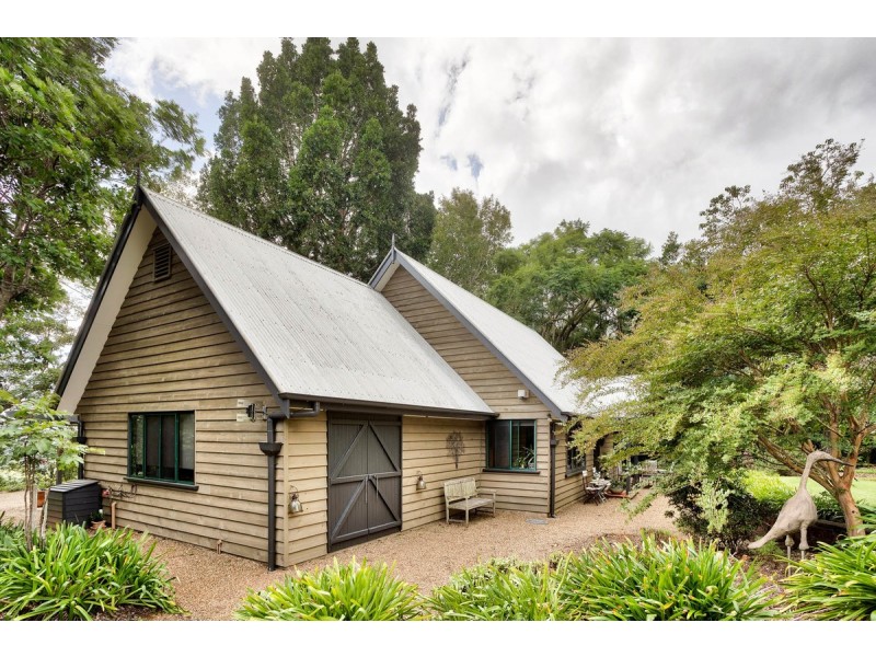 389 – 397 Flaxton Drive, Flaxton QLD 4560