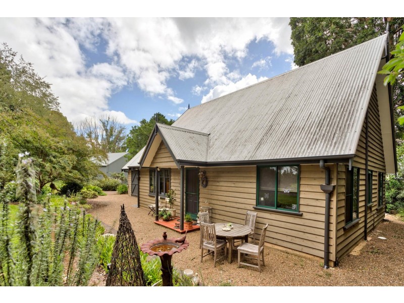 389 – 397 Flaxton Drive, Flaxton QLD 4560