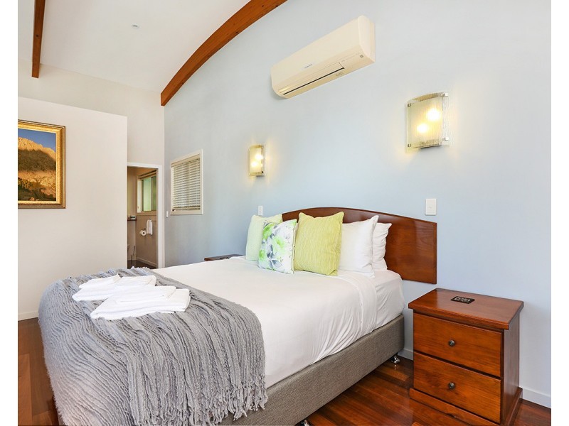 1 Panorama Place, Maleny QLD 4552