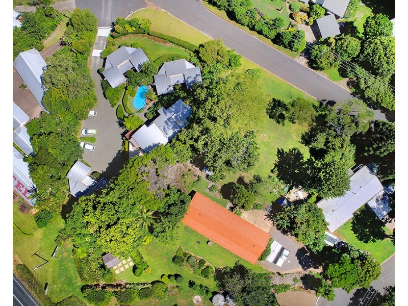 1 Panorama Place, Maleny QLD 4552