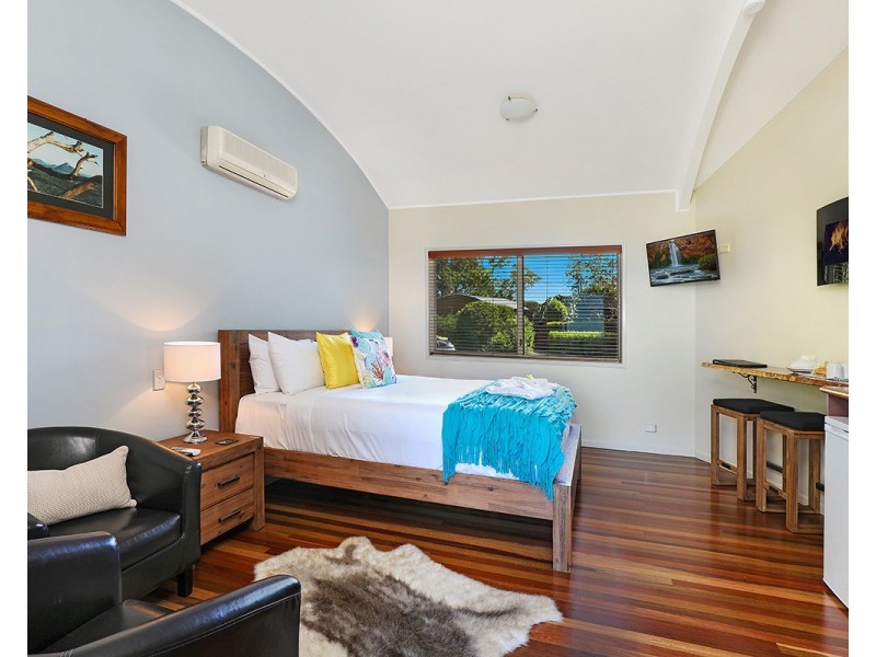 1 Panorama Place, Maleny QLD 4552