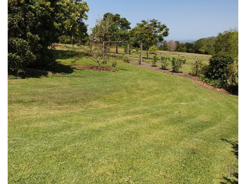 449 – 455 Flaxton Drive, Flaxton QLD 4560
