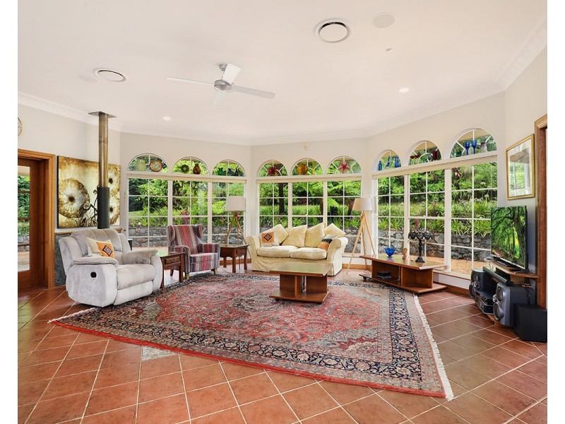 16 Glen Eden Court, Flaxton QLD 4560