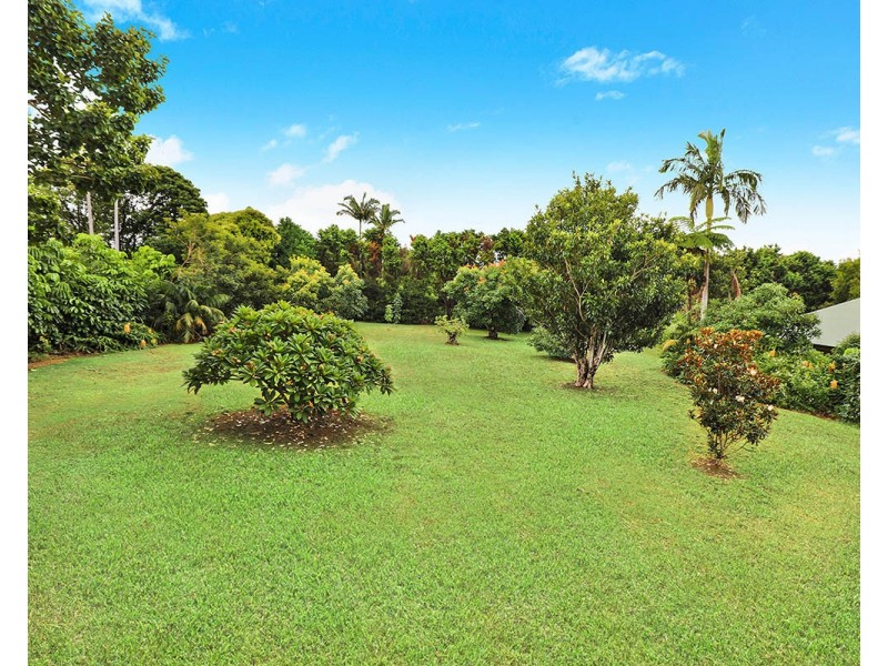 16 Glen Eden Court, Flaxton QLD 4560
