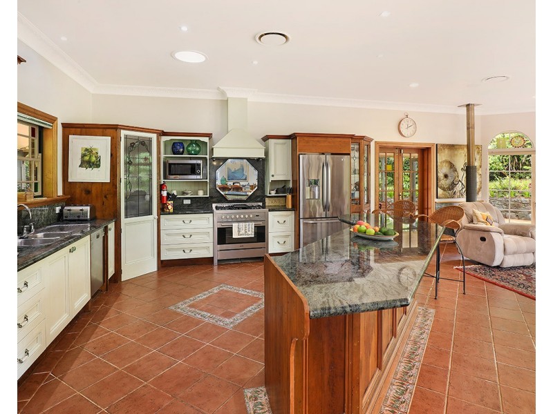 16 Glen Eden Court, Flaxton QLD 4560