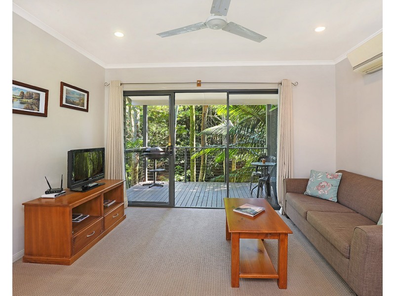 18 Lawyer Street, Maleny QLD 4552