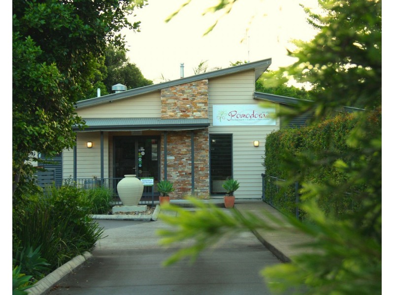 18 Lawyer Street, Maleny QLD 4552