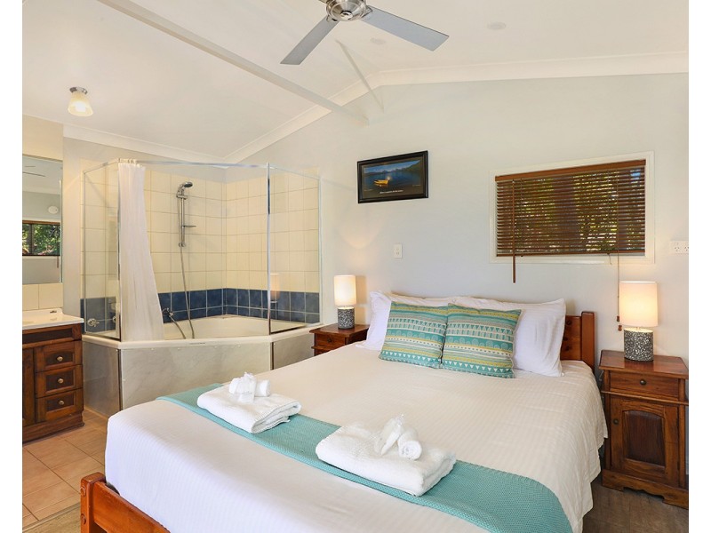 158 Teutoberg Avenue, Witta QLD 4552