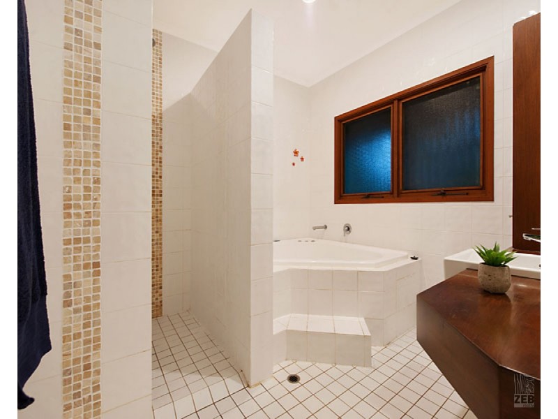 12 Woodchester Close, Rosemount QLD 4560