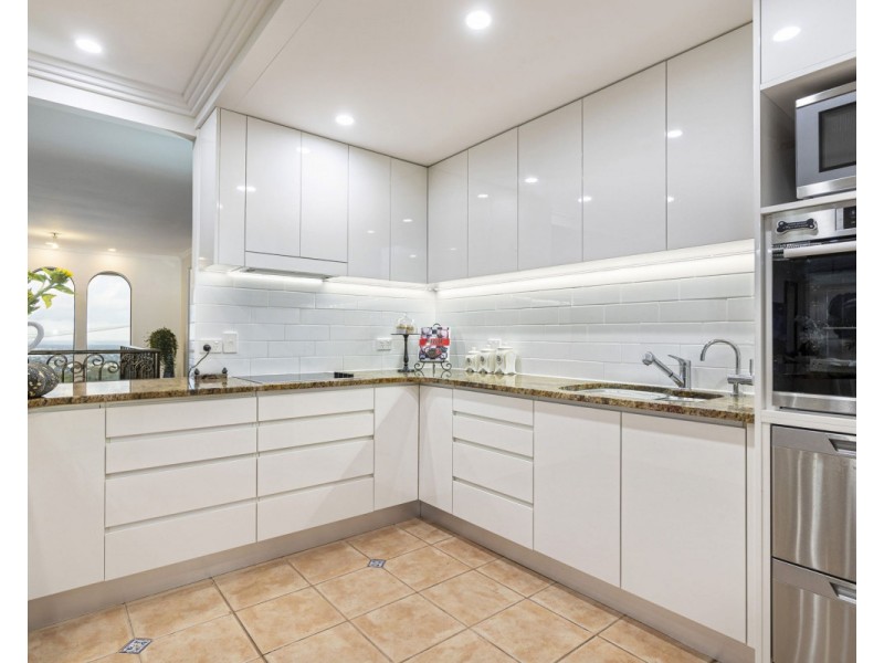 16 Tulong Court, Buderim QLD 4556