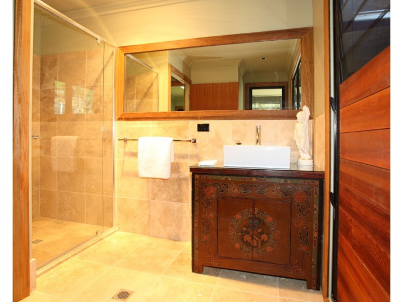 214 Hovard Road, Bald Knob QLD 4552