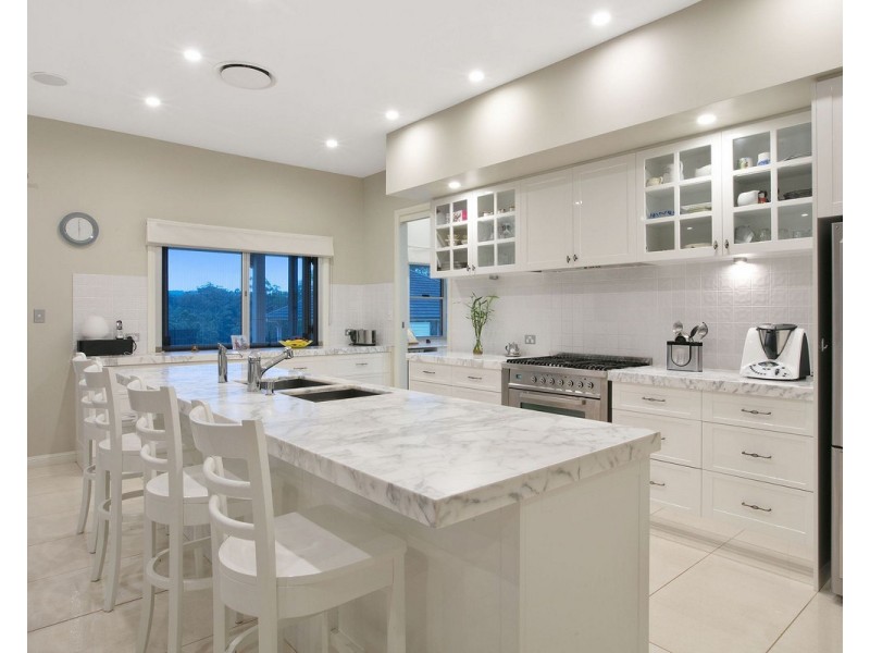 195 WINSTON Road, Palmwoods QLD 4555