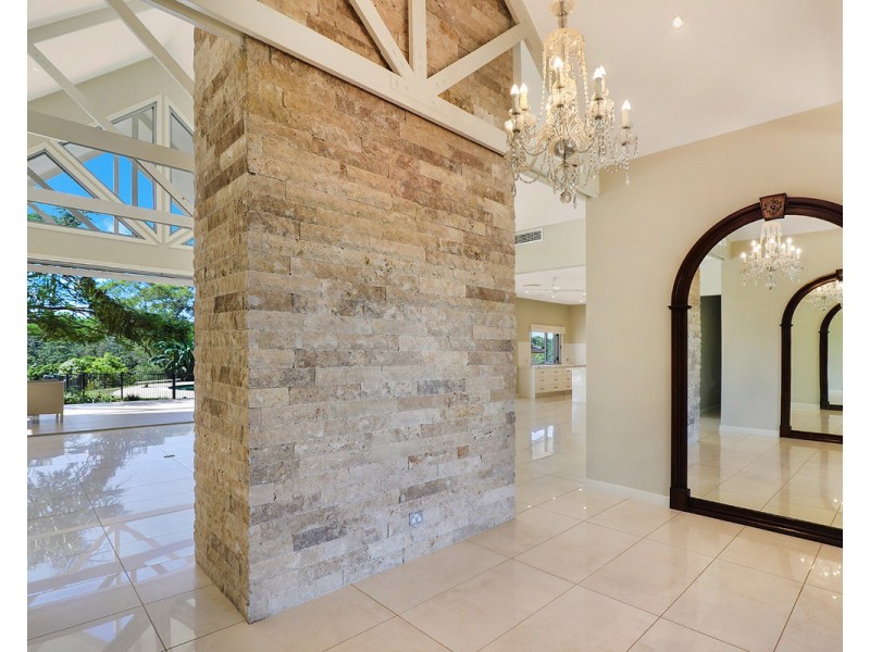 195 WINSTON Road, Palmwoods QLD 4555