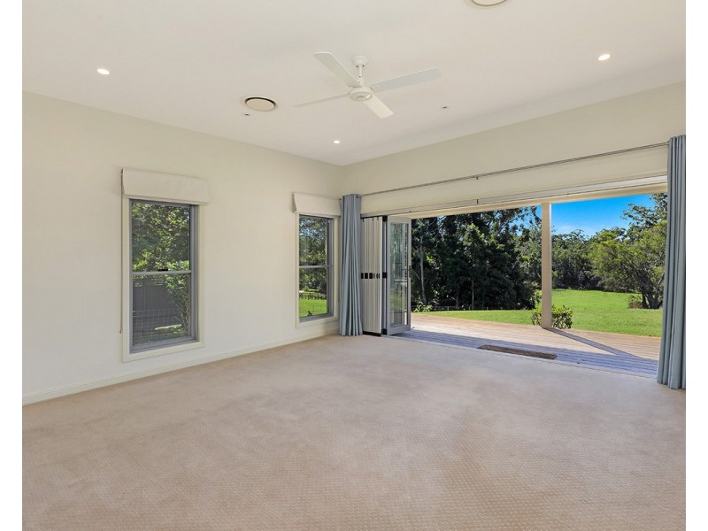 195 WINSTON Road, Palmwoods QLD 4555