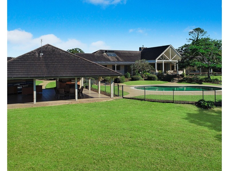 195 WINSTON Road, Palmwoods QLD 4555
