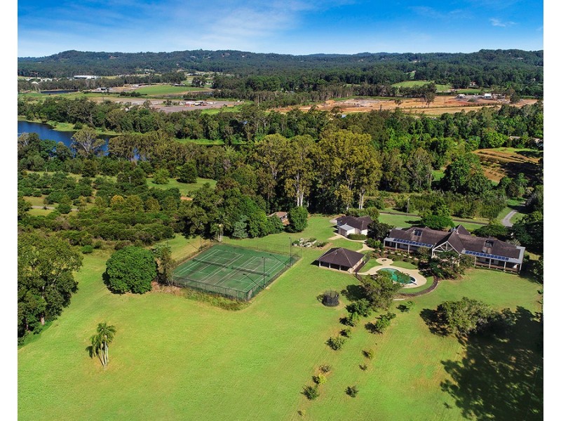 195 WINSTON Road, Palmwoods QLD 4555