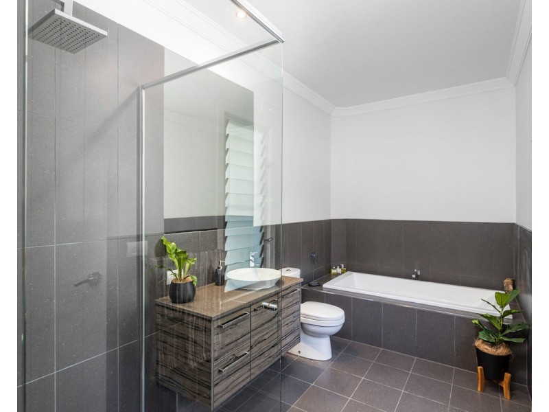 10/349 Balmoral Road, Montville QLD 4560