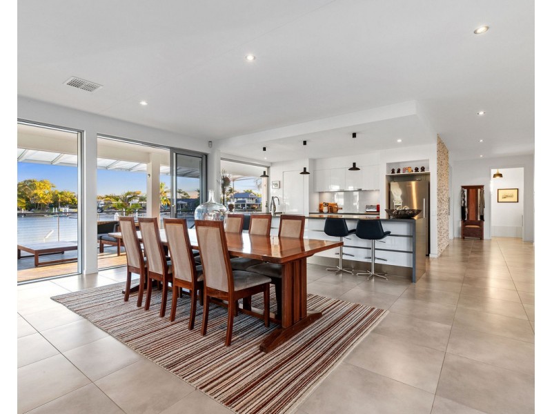 30 Yallanga Place, Mooloolaba QLD 4557