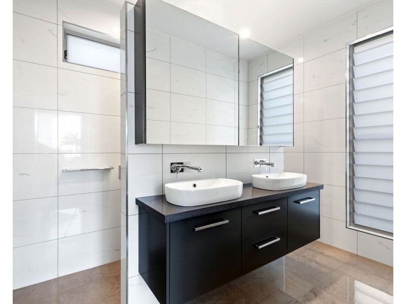30 Yallanga Place, Mooloolaba QLD 4557