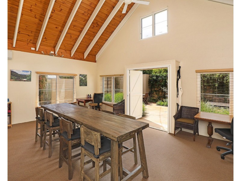 20 Balmoral Road, Montville QLD 4560