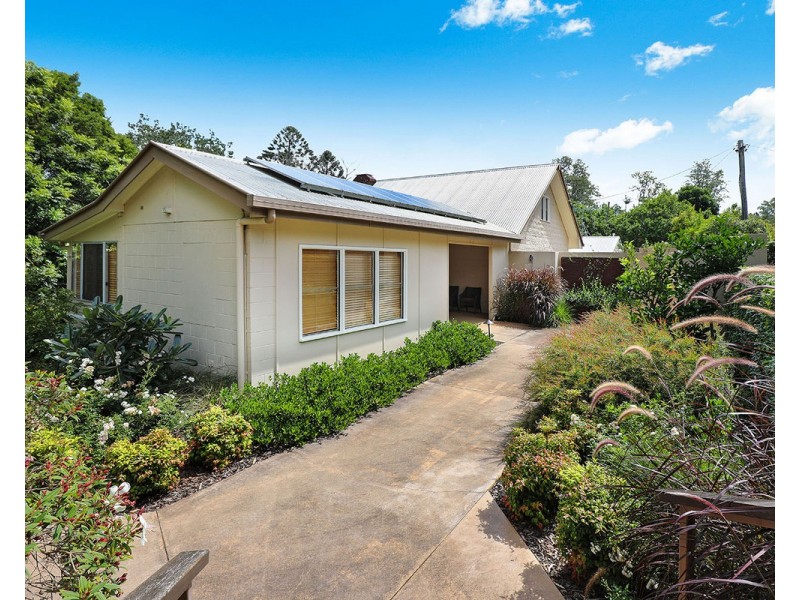 20 Balmoral Road, Montville QLD 4560