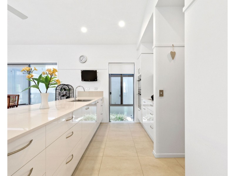 160/1 Halcyon Way, Bli Bli QLD 4560