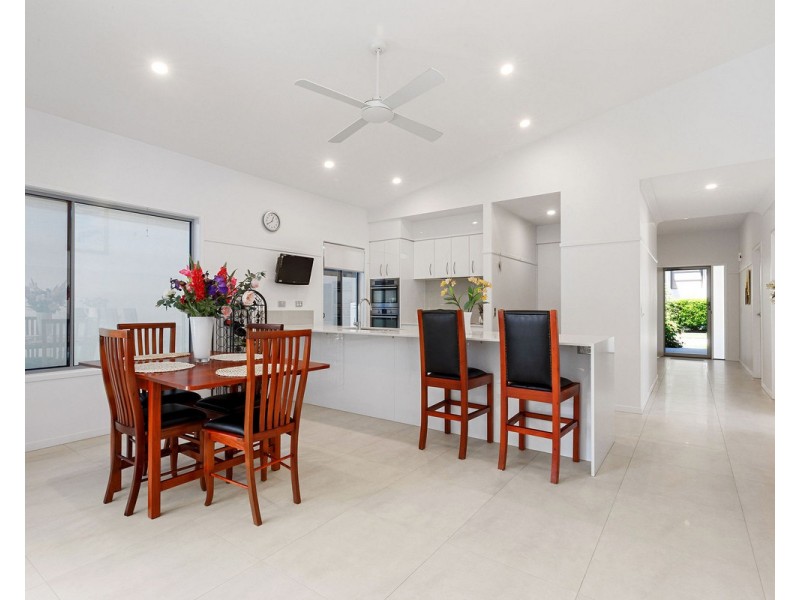 160/1 Halcyon Way, Bli Bli QLD 4560