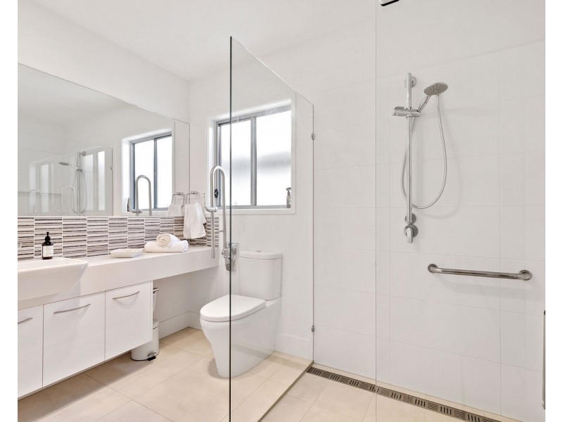 160/1 Halcyon Way, Bli Bli QLD 4560