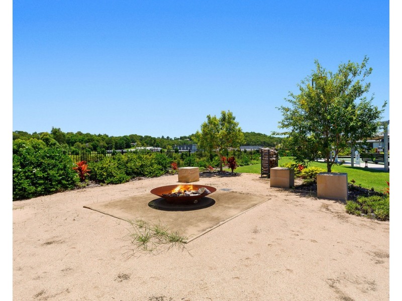 160/1 Halcyon Way, Bli Bli QLD 4560