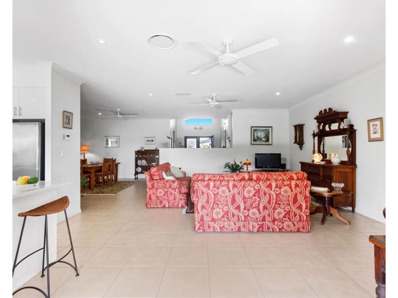 17 Ridgeview Place, Woombye QLD 4559