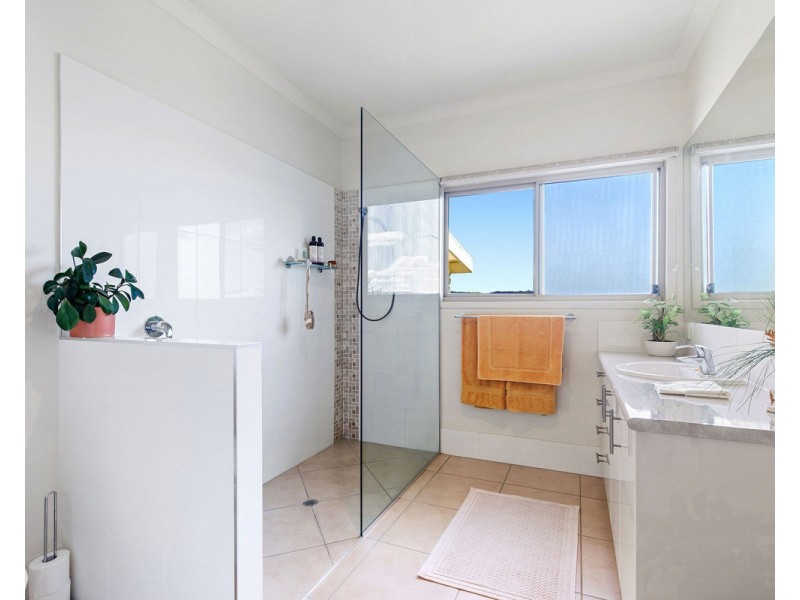 17 Ridgeview Place, Woombye QLD 4559