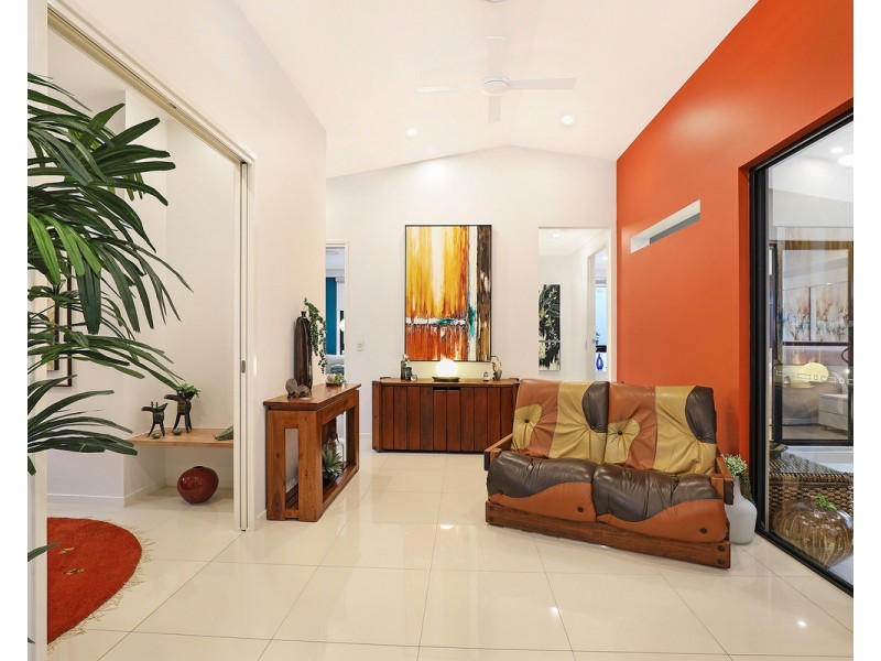 5/596 David Low Way, Pacific Paradise QLD 4564
