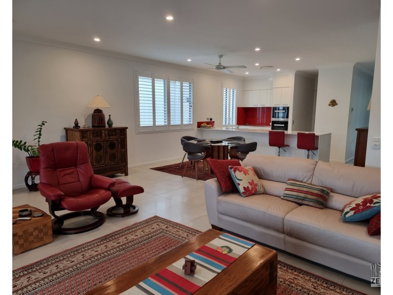 1 Halcyon Way, Bli Bli QLD 4560