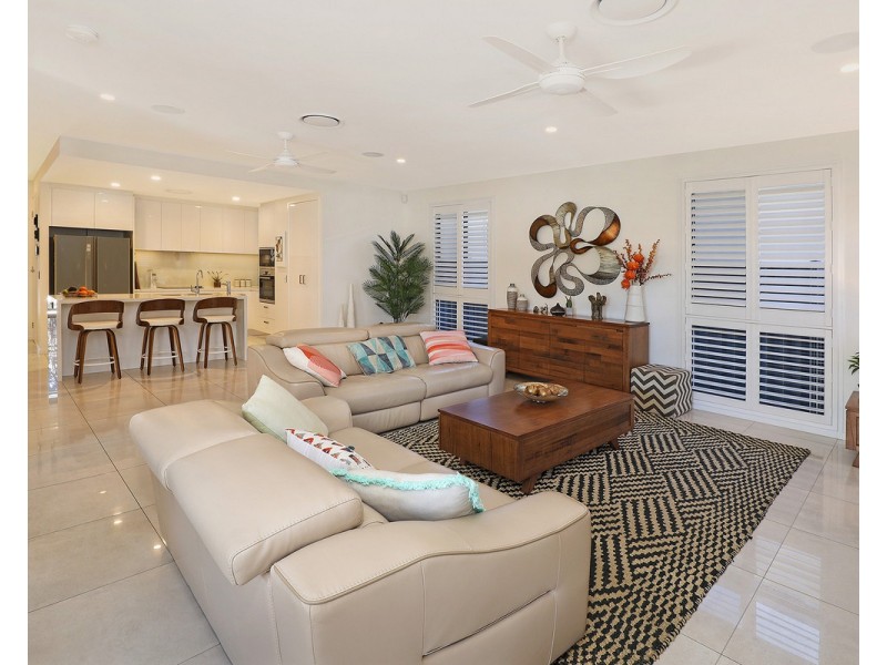 101/596 David Low Way, Pacific Paradise QLD 4564