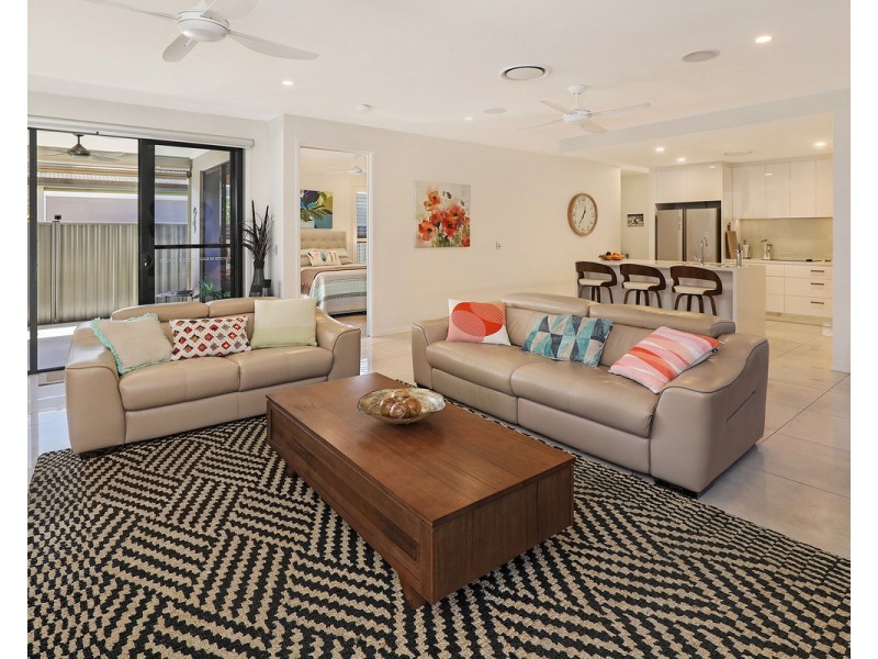 101/596 David Low Way, Pacific Paradise QLD 4564