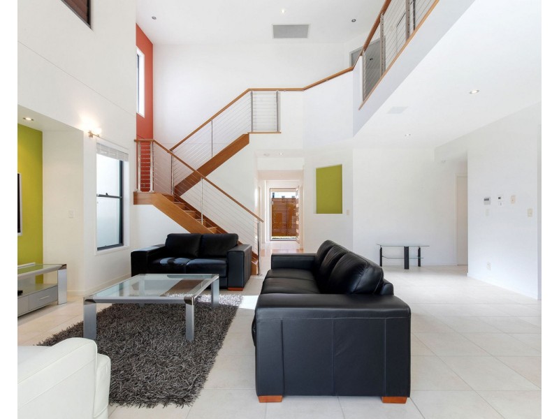 42/115 Peregian Springs Drive, Peregian Springs QLD 4573