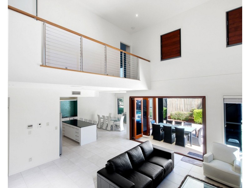 42/115 Peregian Springs Drive, Peregian Springs QLD 4573