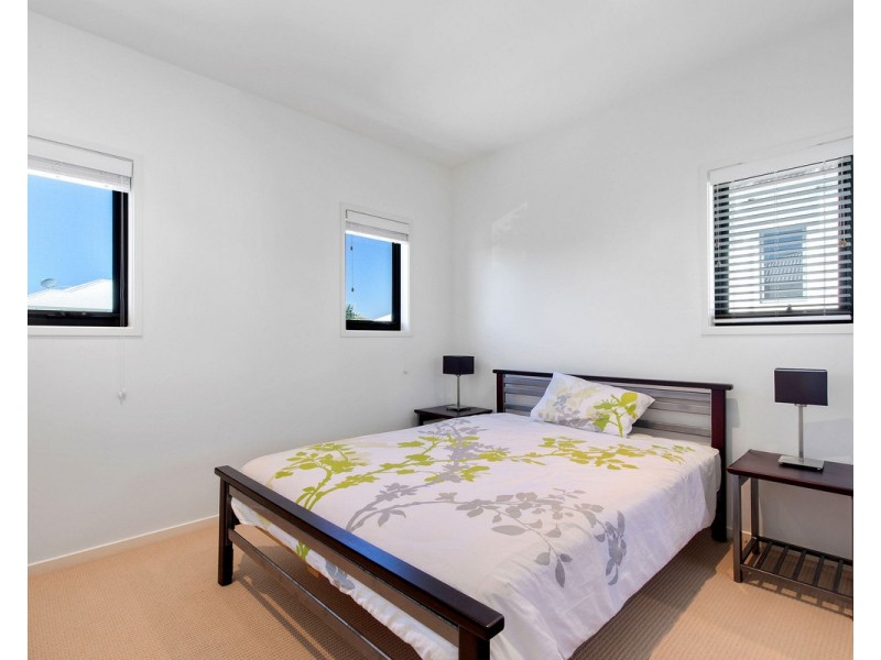 42/115 Peregian Springs Drive, Peregian Springs QLD 4573