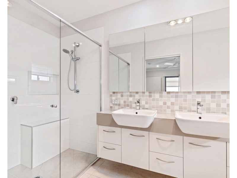 161/1 Halcyon Way, Bli Bli QLD 4560