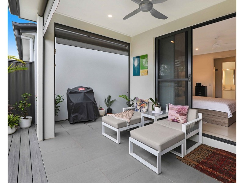 42/596 David Low Way, Pacific Paradise QLD 4564